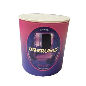 Stranger Things - Max's Mix - Otherland Wax Candle 8oz Netflix NEW